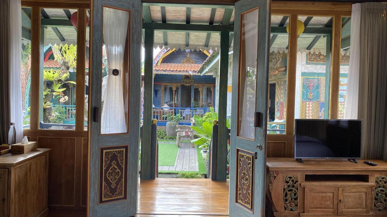Villa Telaga Wana Sukawati  Exterior photo